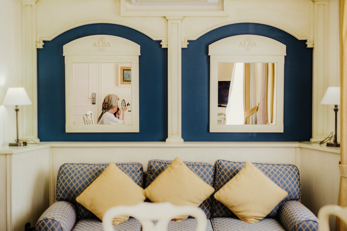 sara-and-leo-suites-alba-destination-wedding-00036