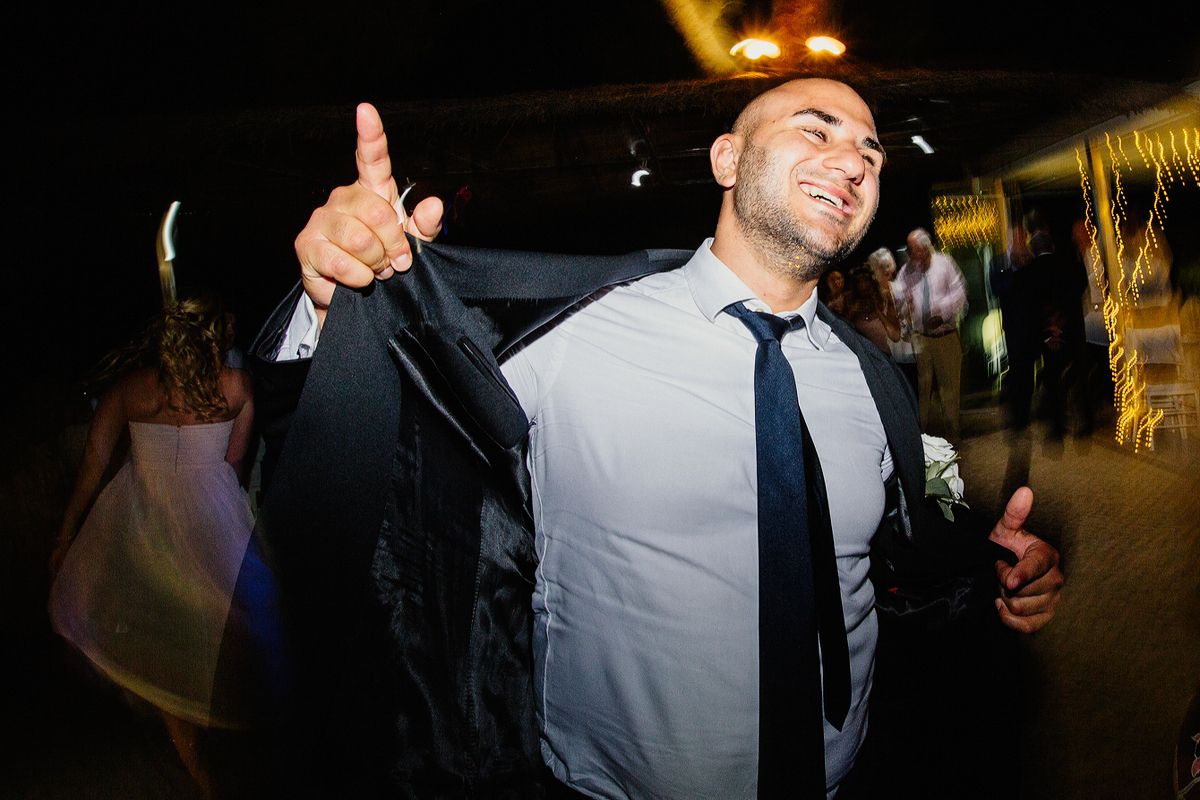 sara-and-leo-suites-alba-destination-wedding-00043