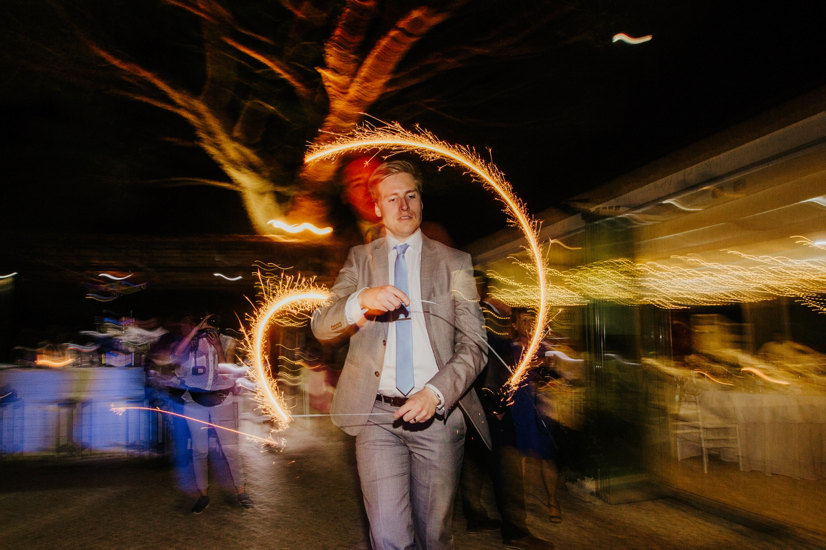 sara-and-leo-suites-alba-destination-wedding-00047
