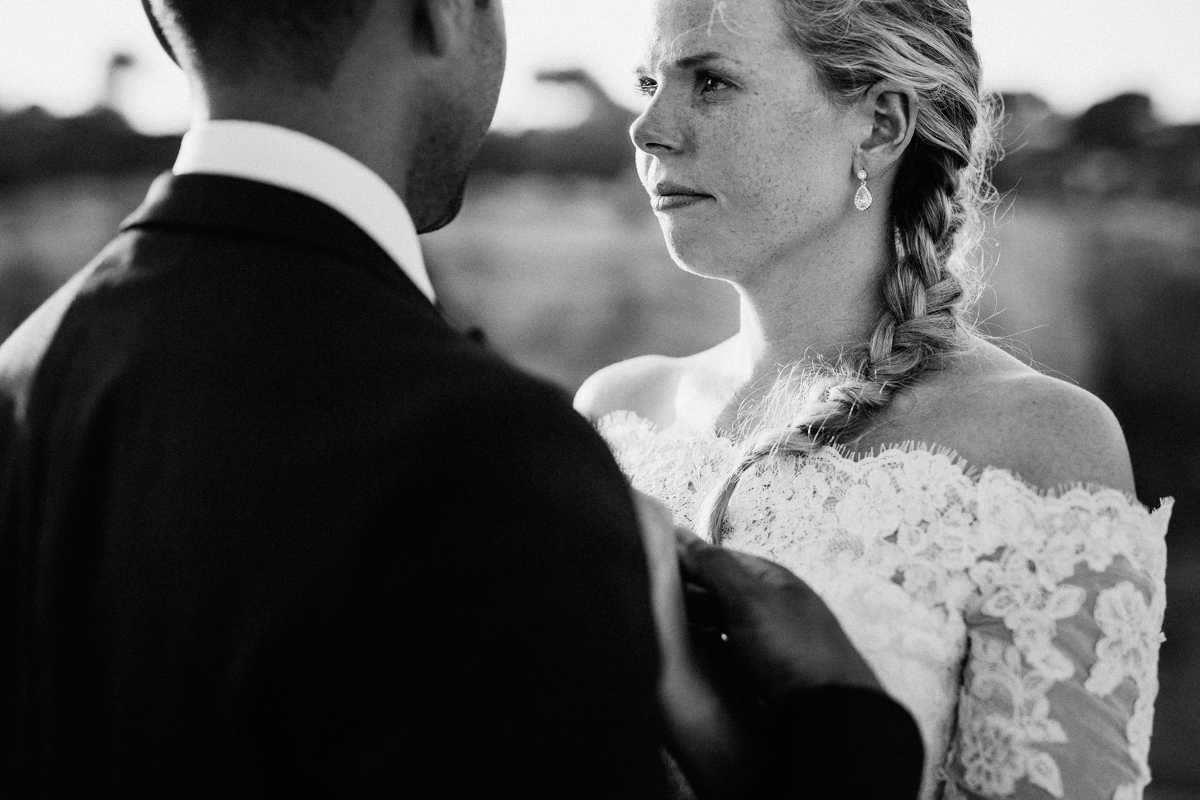 sara-and-leo-suites-alba-destination-wedding-00052